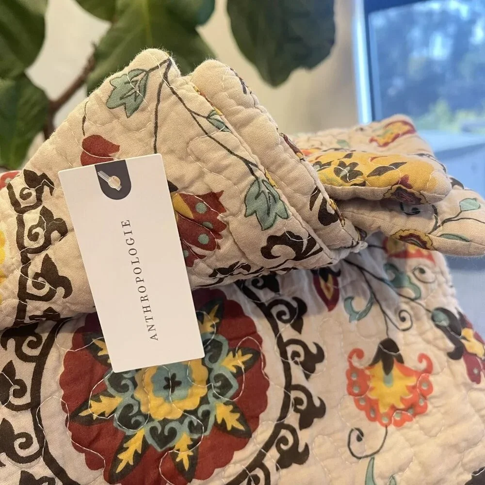 NEW Anthropologie Multicolor Retro Boho Quilt Bedspread Bedding & Sham Set
